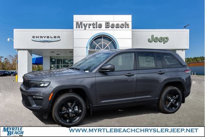 New 2025 Jeep Grand Cherokee Limited w/ Black Appearance Package