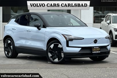 New 2025 Volvo EX30 Ultra w/ Climate Package
