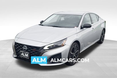 Used 2023 Nissan Altima 2.5 SR