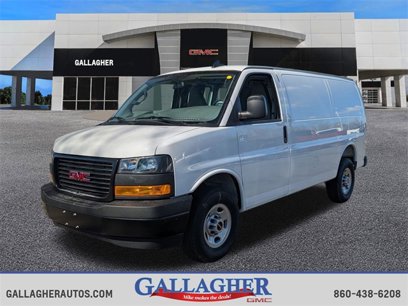 New 2025 GMC Savana 2500