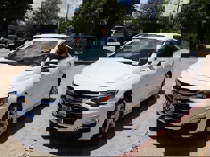 Used 2020 Chevrolet Malibu LS w/ Driver Confidence Package II