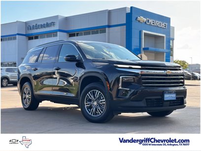 Certified 2025 Chevrolet Traverse LT w/ LPO, Floor Liner Package