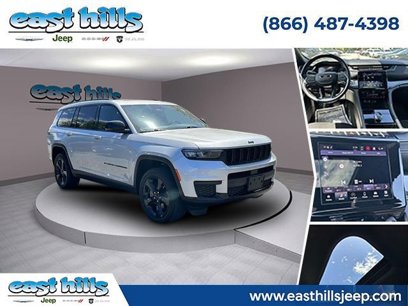 Used 2022 Jeep Grand Cherokee L Laredo