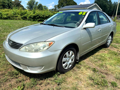 Used 2005 Toyota Camry XLE