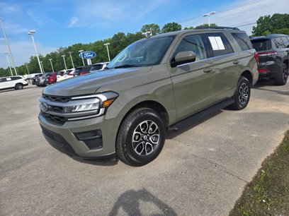 Used 2024 Ford Expedition XLT