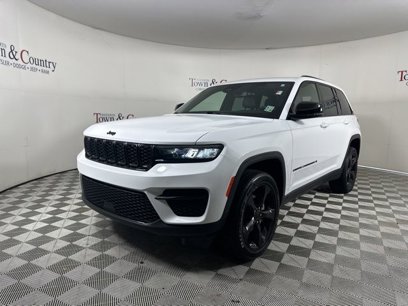 Used 2022 Jeep Grand Cherokee Altitude