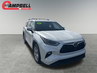 Used 2021 Toyota Highlander LE