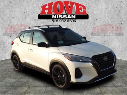 New 2024 Nissan Kicks SV w/ Interior Electronics Package