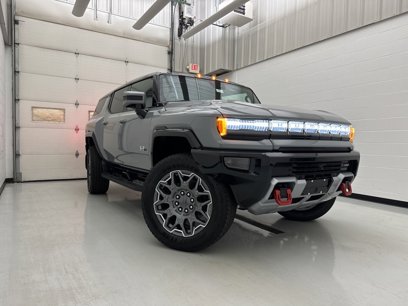New 2025 GMC Hummer EV 3X w/ LPO, Sport Package