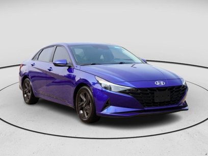 Used 2022 Hyundai Elantra SEL w/ Cargo Package