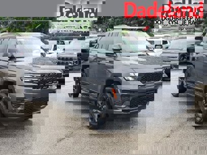 New 2024 Jeep Grand Cherokee Altitude