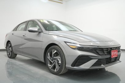 New 2025 Hyundai Elantra Limited