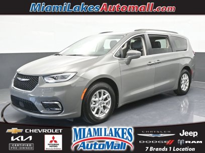 Used 2022 Chrysler Pacifica Touring-L