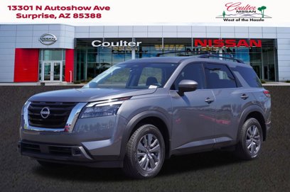 New 2025 Nissan Pathfinder SV w/ SV Premium Package