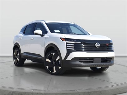 New 2025 Nissan Kicks SR