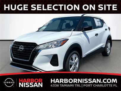 New 2025 Nissan Kicks Play S