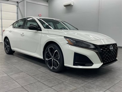 Used 2023 Nissan Altima 2.5 SR