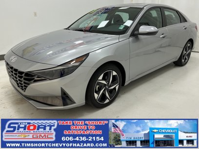 Used 2023 Hyundai Elantra Limited
