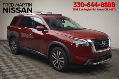 Used 2022 Nissan Pathfinder Platinum