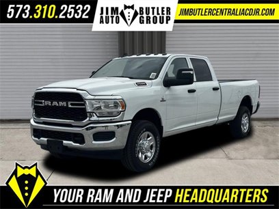 New 2024 RAM 2500 Tradesman w/ Chrome Appearance Group