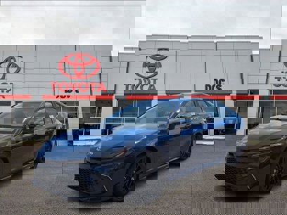 New 2025 Toyota Camry SE