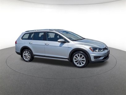 Used 2017 Volkswagen Golf Alltrack SE
