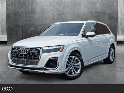 New 2025 Audi Q7 3.0T Prestige