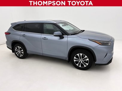 Used 2023 Toyota Highlander XLE