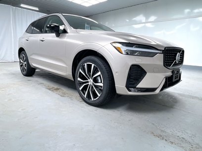 New 2025 Volvo XC60 B5 Plus w/ Protection Package Premier
