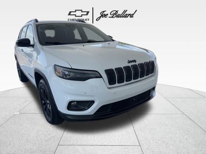 Used 2023 Jeep Cherokee Altitude Lux
