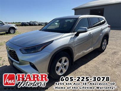 Used 2022 Toyota Highlander LE