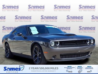 Used 2022 Dodge Challenger R/T w/ Blacktop Package