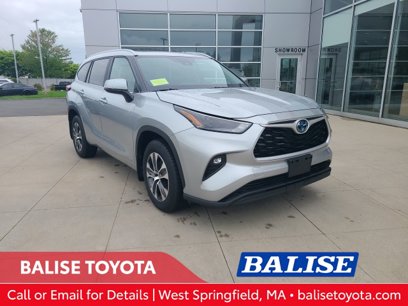 Used 2023 Toyota Highlander XLE