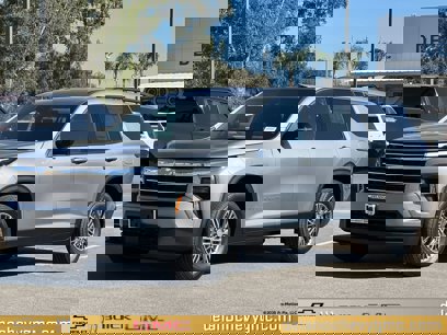 New 2025 Chevrolet Traverse LT w/ Enhanced Driving Package
