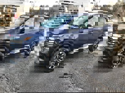 New 2025 Nissan Kicks SV