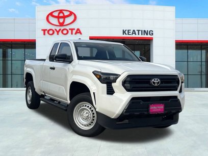 New 2025 Toyota Tacoma SR