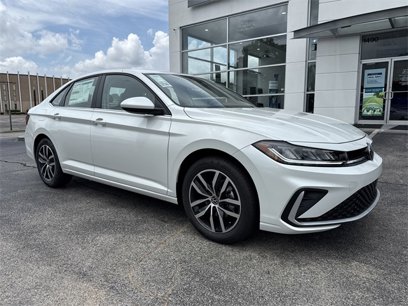 New 2025 Volkswagen Jetta SE