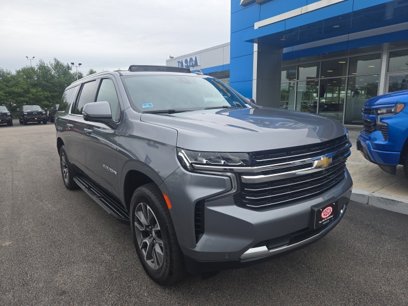 Used 2022 Chevrolet Suburban LT w/ LT Signature Plus Package
