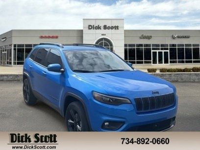 Used 2021 Jeep Cherokee Latitude Plus w/ Sun & Sound Group