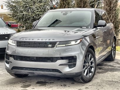 Used 2025 Land Rover Range Rover Sport SE
