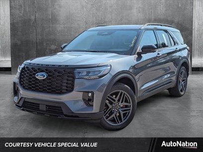New 2025 Ford Explorer ST-Line w/ Premium Package