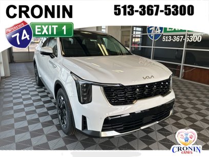 New 2025 Kia Sorento S
