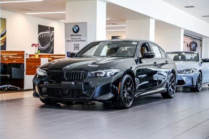 New 2025 BMW 330i xDrive Sedan w/ M Sport Package