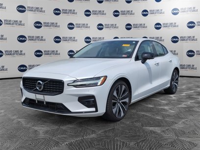Used 2022 Volvo S60 B5 Momentum w/ Advanced Package
