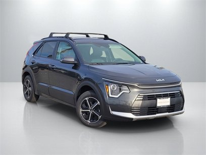 New 2025 Kia Niro EX