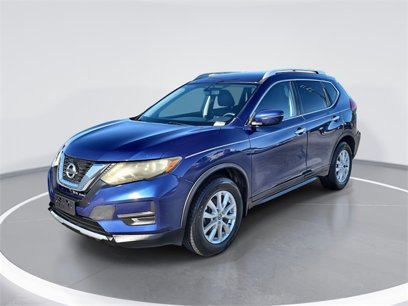 Used 2017 Nissan Rogue SV