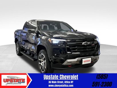 Used 2023 Chevrolet Colorado Z71 w/ Z71 Convenience Package 2