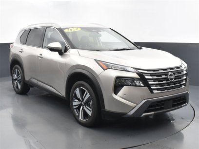 Used 2024 Nissan Rogue SL