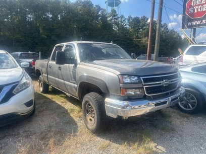 Used 2006 Chevrolet Silverado 2500 LT w/ Heavy-Duty Power Package