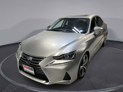 Used 2018 Lexus IS 300 AWD w/ Comfort Package
